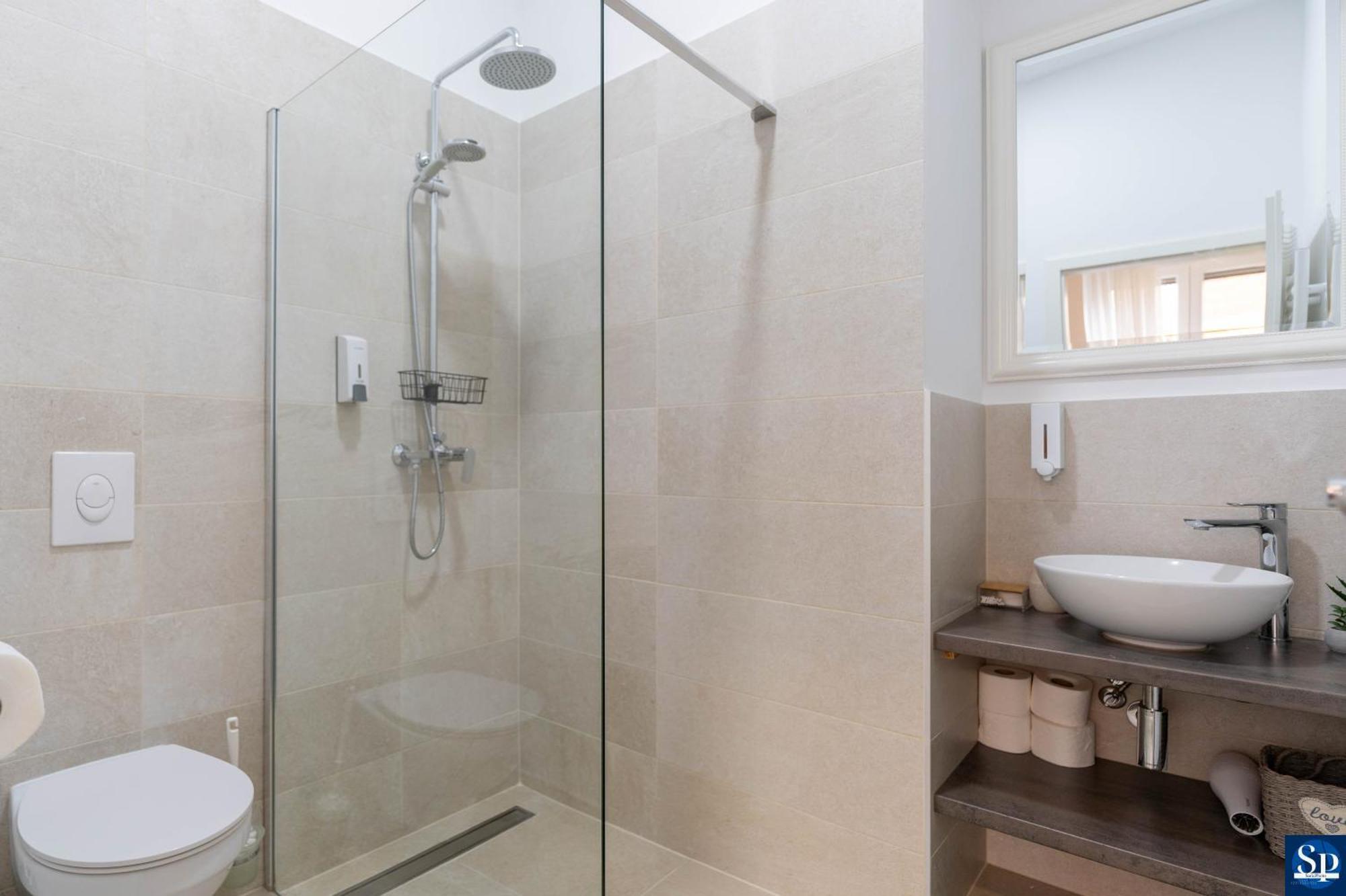 Colosseum Garden Studio Apartments 普拉 外观 照片