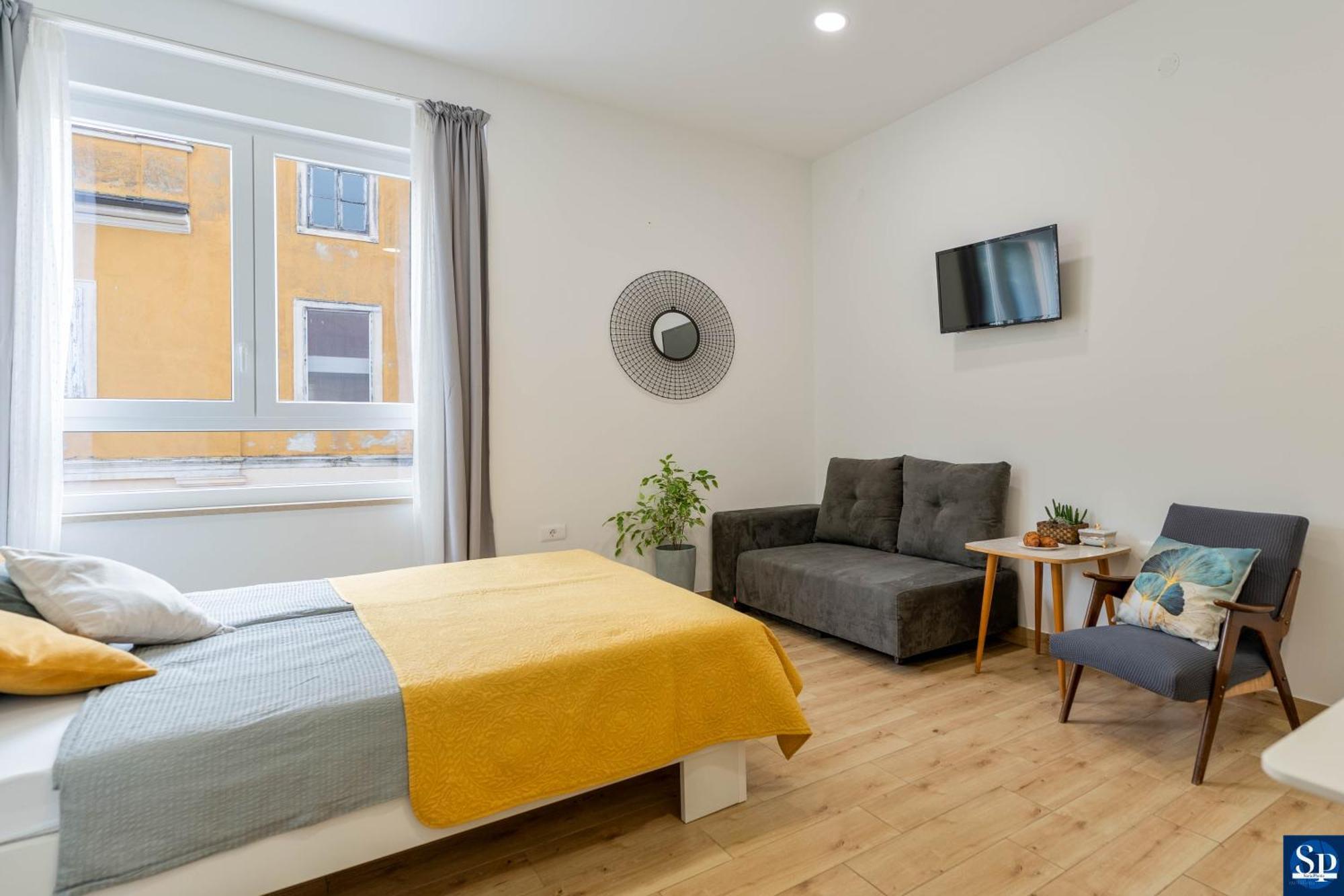 Colosseum Garden Studio Apartments 普拉 外观 照片